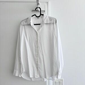 Uniqlo shirt